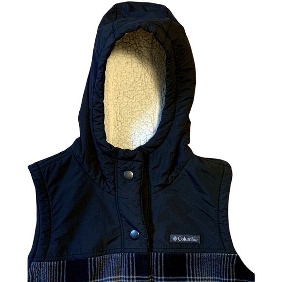 Columbia Women Vest Size Small Black Grey Plaid Puff and Fleece Hood Snap Front - Picture 4 of 8